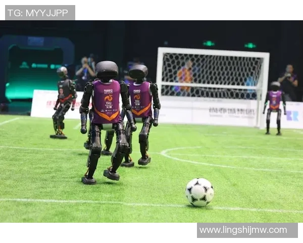 重庆足球队与武汉足球队赛后复盘分析比赛经验与战术调整探讨