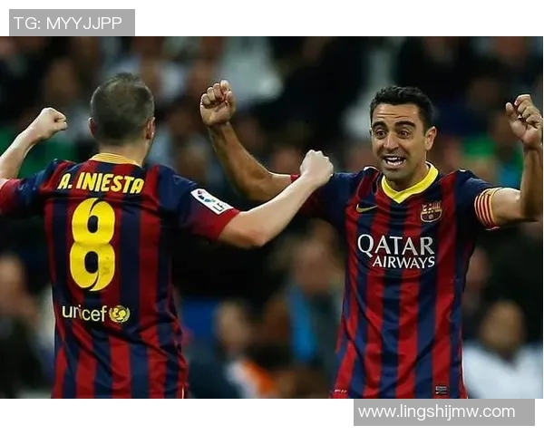 足球明星们齐聚一堂共同庆祝小罗的传奇生涯与足球精神